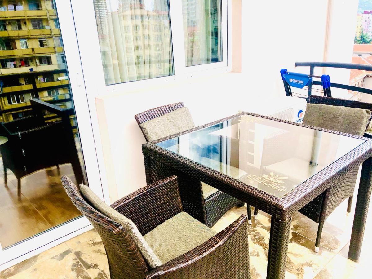 Hotel Aisi Batumi Eksteriør billede