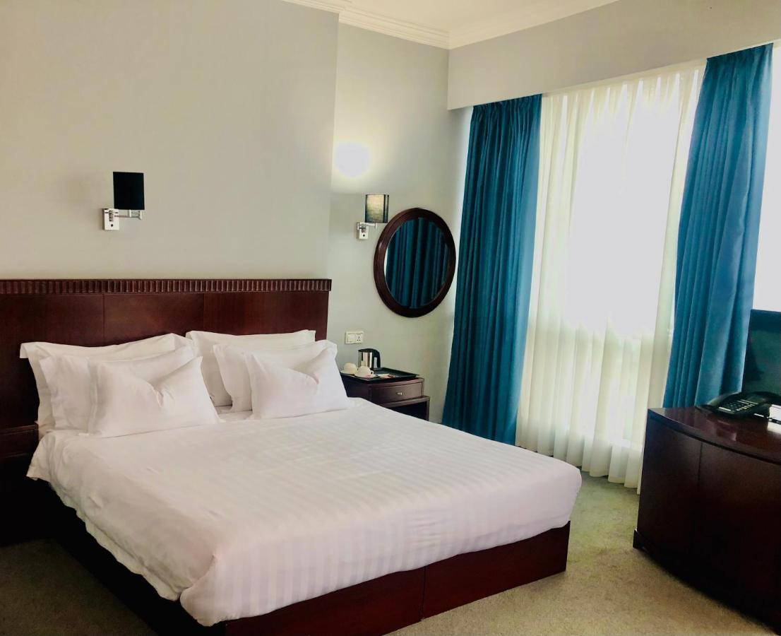 Hotel Aisi Batumi Eksteriør billede