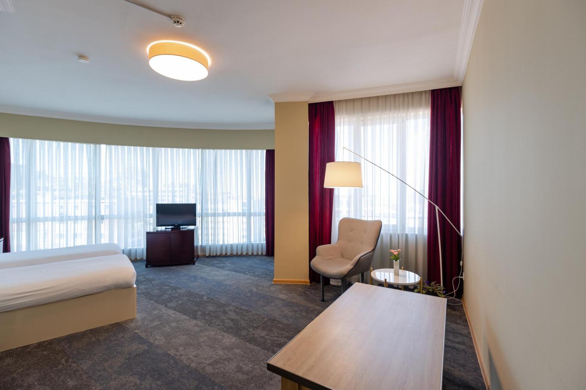 Hotel Aisi Batumi Eksteriør billede