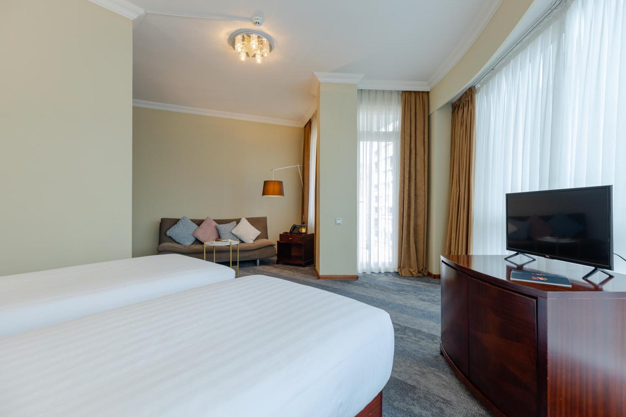 Hotel Aisi Batumi Eksteriør billede
