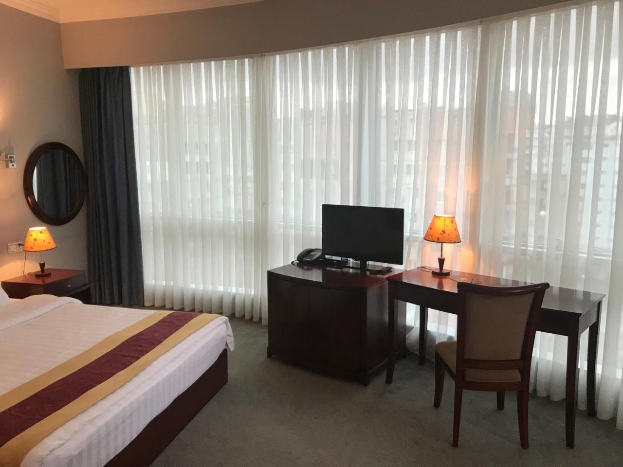 Hotel Aisi Batumi Eksteriør billede