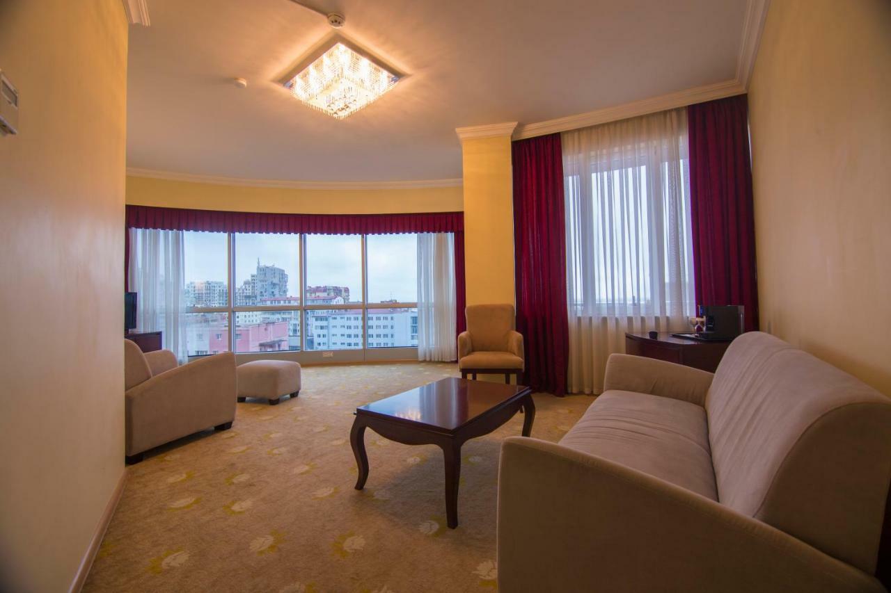 Hotel Aisi Batumi Eksteriør billede